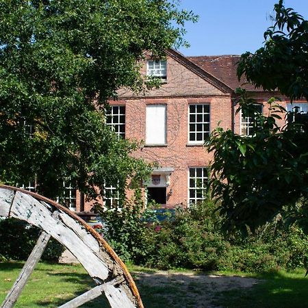 Hotel Trading Boundaries Uckfield Exterior foto