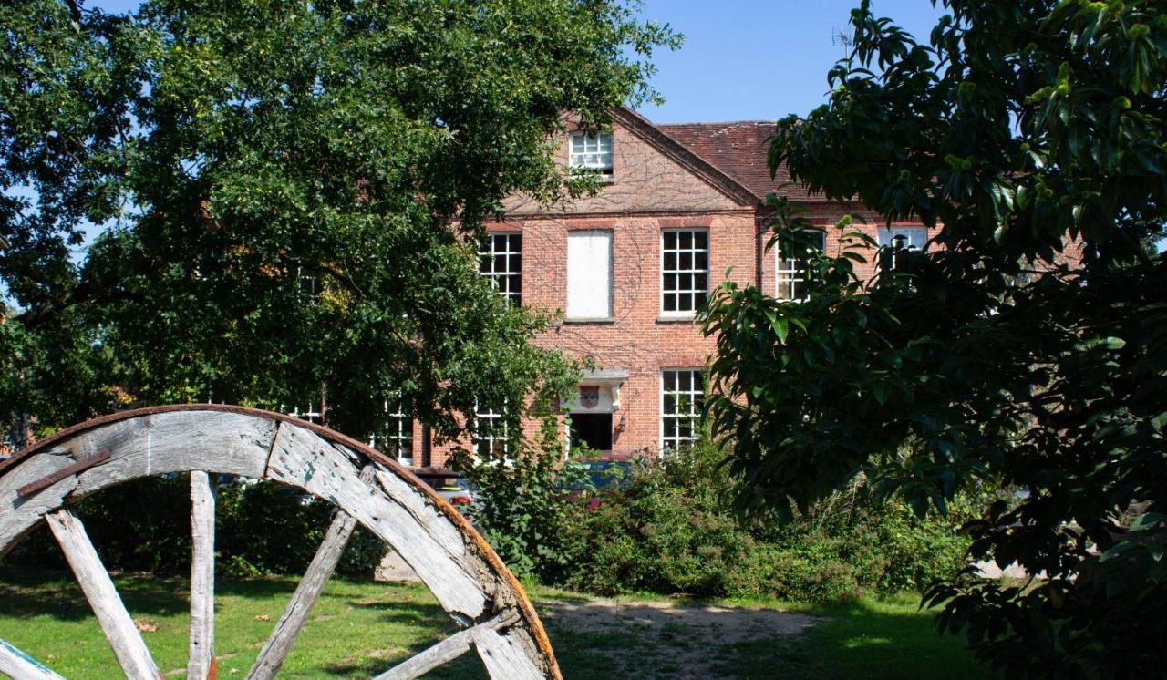 Hotel Trading Boundaries Uckfield Exterior foto